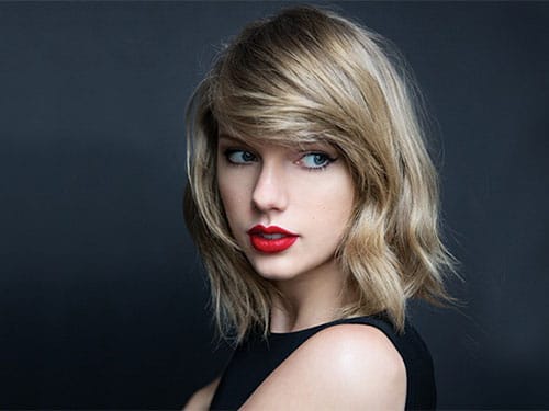 Taylor Swift mua tên miền khiêu dâm