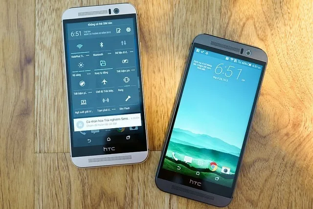 Trên tay nhanh HTC One M9 xách tay về Việt Nam HTC One M9 màu gun metal và màu bạc viền mạ vàng