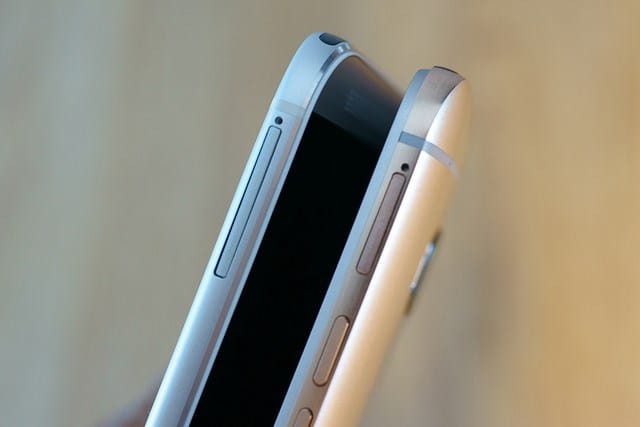 Trên tay nhanh HTC One M9 xách tay về Việt Nam One M8 (trái) và M9, viền của mặt kính trên M9 dày hơn