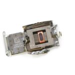 Bên trong Apple Watch - cỗ máy khổng lồ trong cái đồng hồ