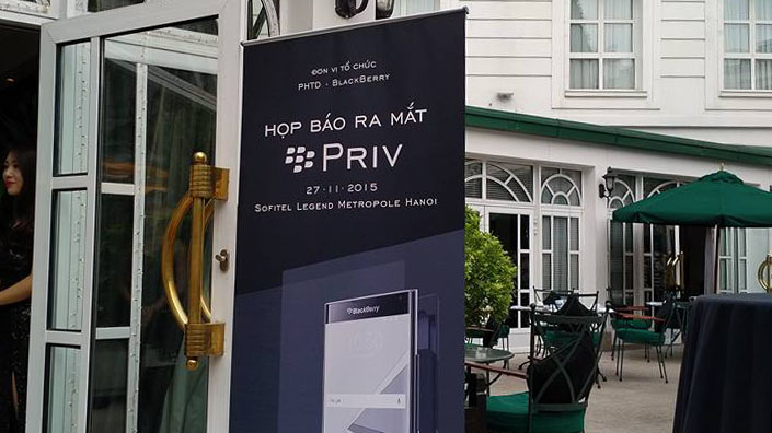 Android phone đầu tiên của BlackBerry chính thức bán từ 5.12 Android phone đầu tiên của BlackBerry chính thức bán từ 5/12