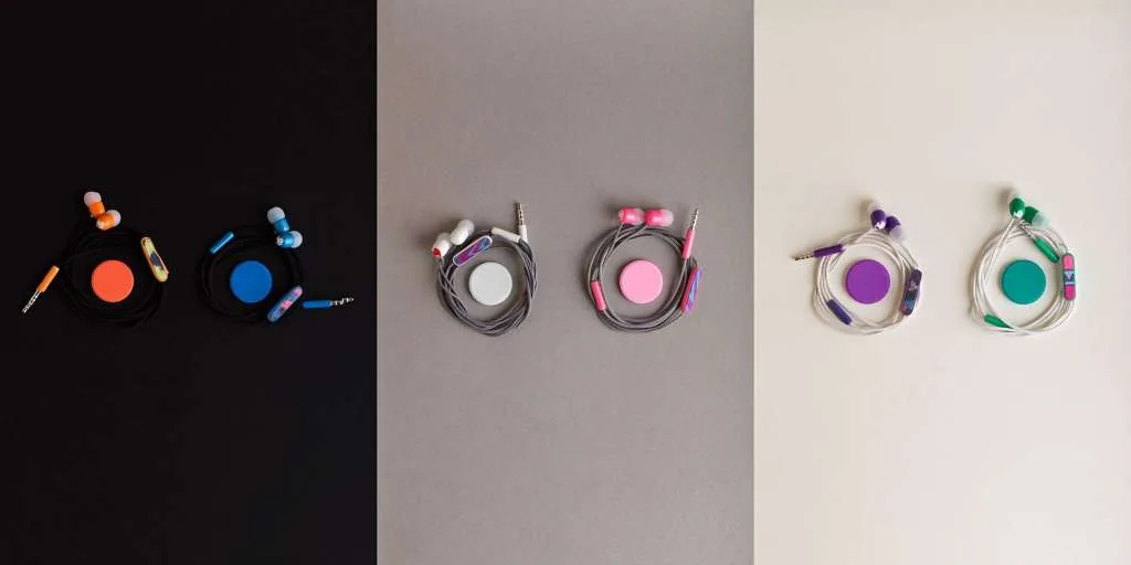 Joinhandmade đưa mẫu tai Jelly Doux lên Indiegogo, giá từ 550.000VNĐ Theo đó giá đặt trước khi gây quỹ trên Indiegogo cho mẫu tai nghe Jelly Doux của Joinhandmade là 550.000 VNĐ và 770.000 VNĐ cho bản thường và đặc biệt, giá chính thức cho hai mẫu này khi bán lẻ lần lượt là 770 và 990 ngàn đồng.