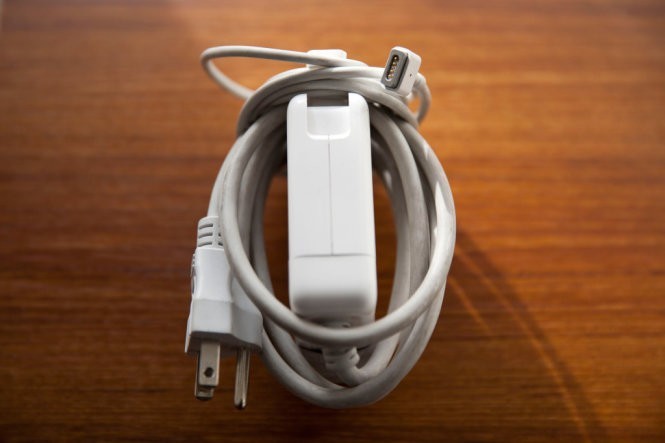 Apple thu hồi sạc Macbook, iPhone vì nguy cơ điện giật, có hỗ trợ cả Việt Nam Apple thu hồi sạc Macbook, iPhone vì nguy cơ điện giật, có hỗ trợ cả Việt Nam
