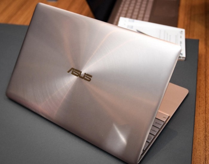 Asus ZenBook 3 chính thức, đối đầu với Macbook của Apple