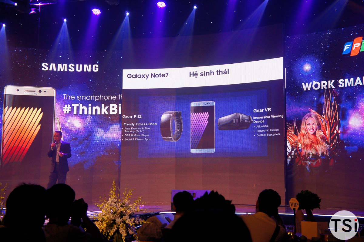 FPT Shop tổ chức sự kiện "Secret Night" giới thiệu Galaxy Note7