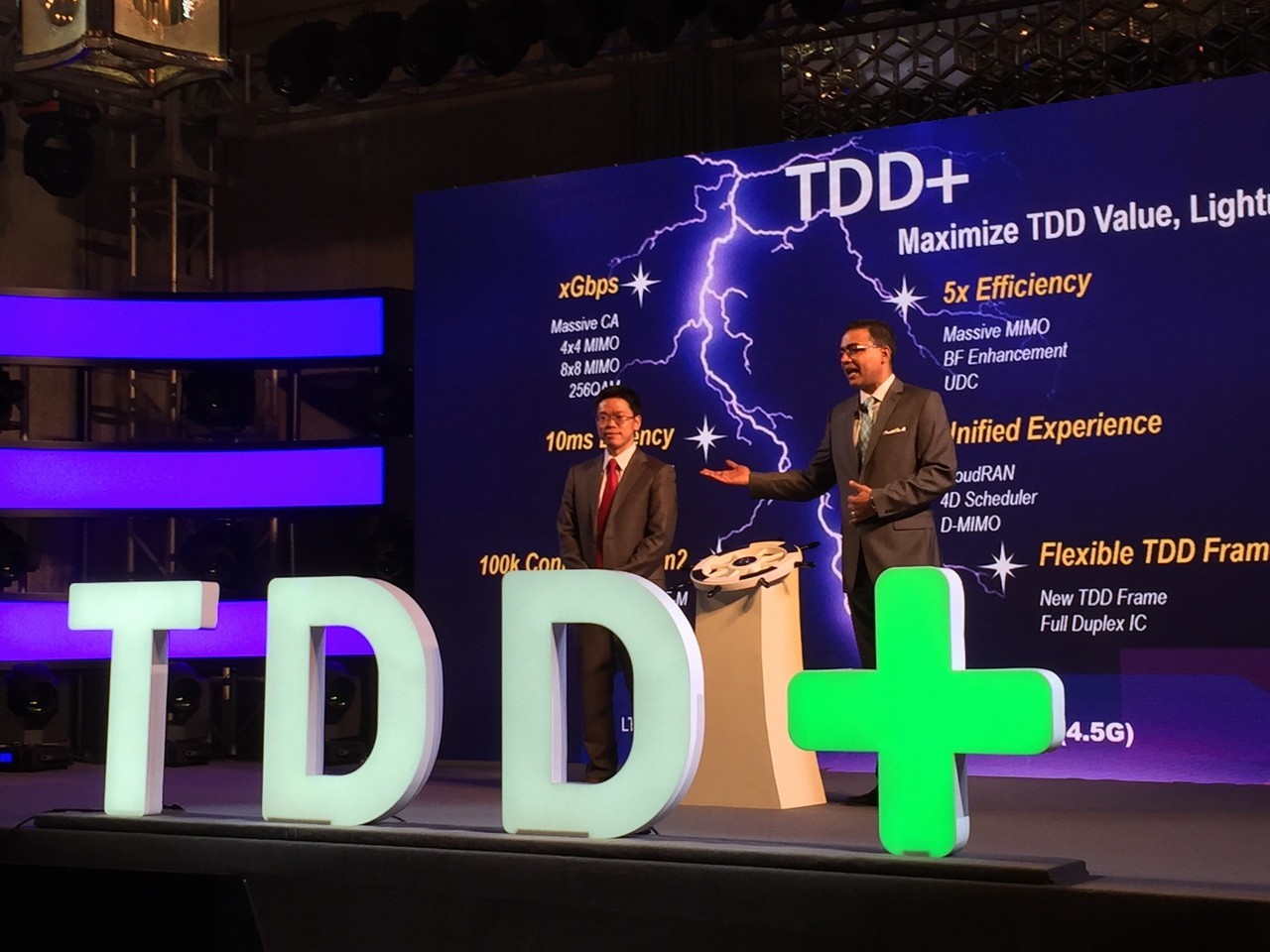 Huawei và Vodafone thử nghiệm 4,5G chuẩn bị cho 5G vào năm 2020