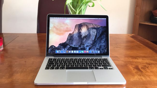 Top 10 máy tính xách tay (laptop) tốt, phù hợp với sinh viên Top 10 máy tính xách tay tốt cho sinh viên