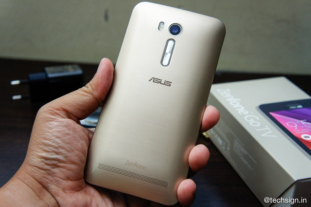Ảnh thực tế Asus ZenFone Go TV: smartphone hỗ trợ bắt đài TV