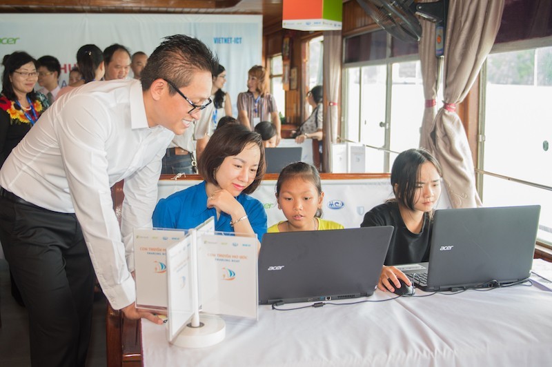 Microsoft và MCD khởi động dự án Con Thuyền Mơ Ước tại Hạ Long