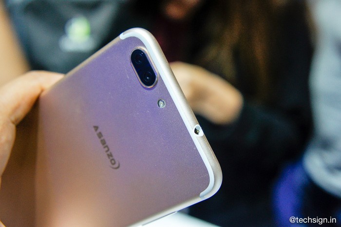 Thương hiệu Việt Asanzo lên kệ hai smartphone Asanzo Z5 và S5, giá từ 3 triệu Thương hiệu Việt Asanzo lên kệ hai smartphone Asanzo Z5 và S5, giá từ 3 triệu