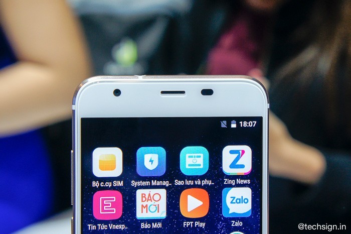 Thương hiệu Việt Asanzo lên kệ hai smartphone Asanzo Z5 và S5, giá từ 3 triệu Thương hiệu Việt Asanzo lên kệ hai smartphone Asanzo Z5 và S5, giá từ 3 triệu