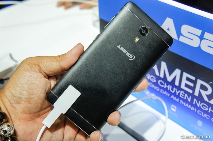 Thương hiệu Việt Asanzo lên kệ hai smartphone Asanzo Z5 và S5, giá từ 3 triệu Thương hiệu Việt Asanzo lên kệ hai smartphone Asanzo Z5 và S5, giá từ 3 triệu