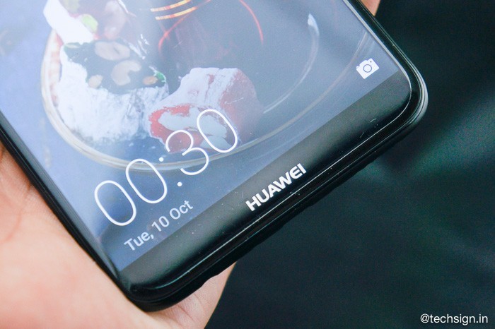 Trên tay smartphone Huawei Nova 2i: cầm gọn, camera chụp đẹp