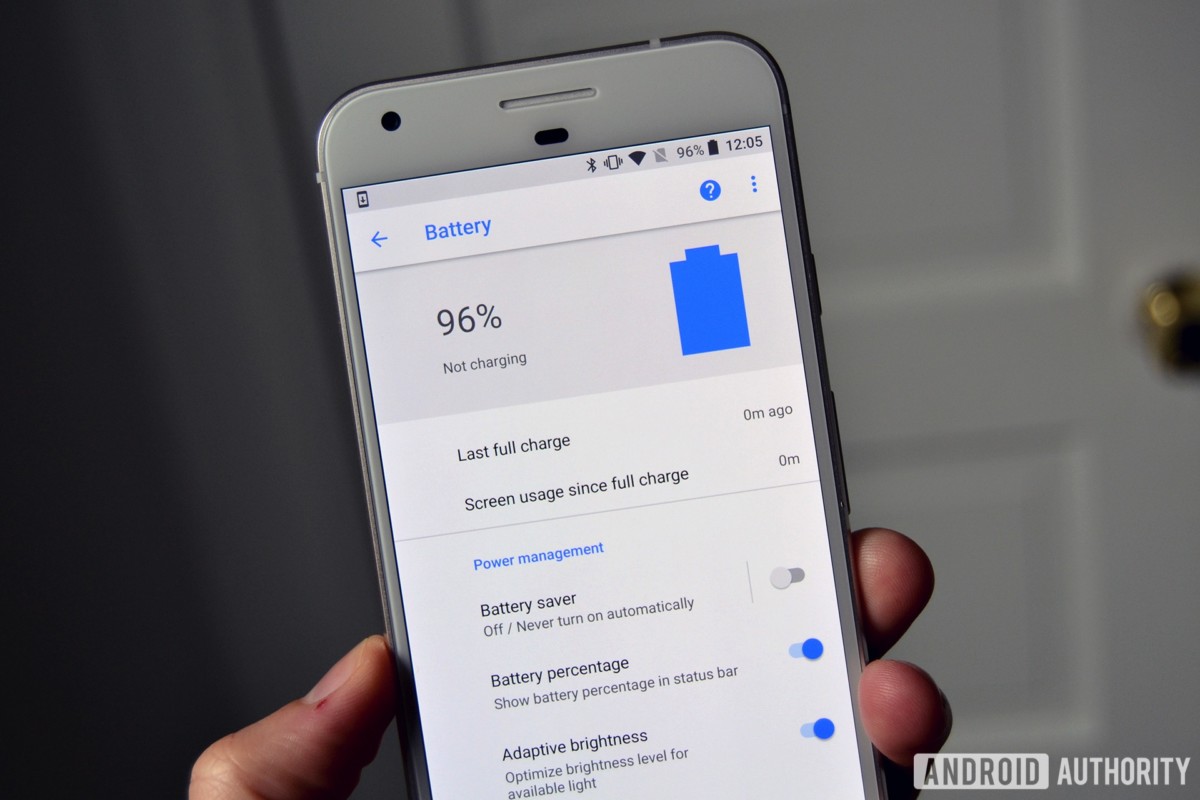 Ứng dụng pin của Google đã có mặt trên Google Play với tên Device Health Services