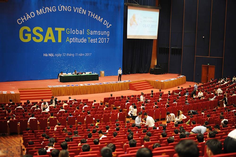 2.200 kỹ sư, cử nhân thi tuyển vào Samsung Việt Nam