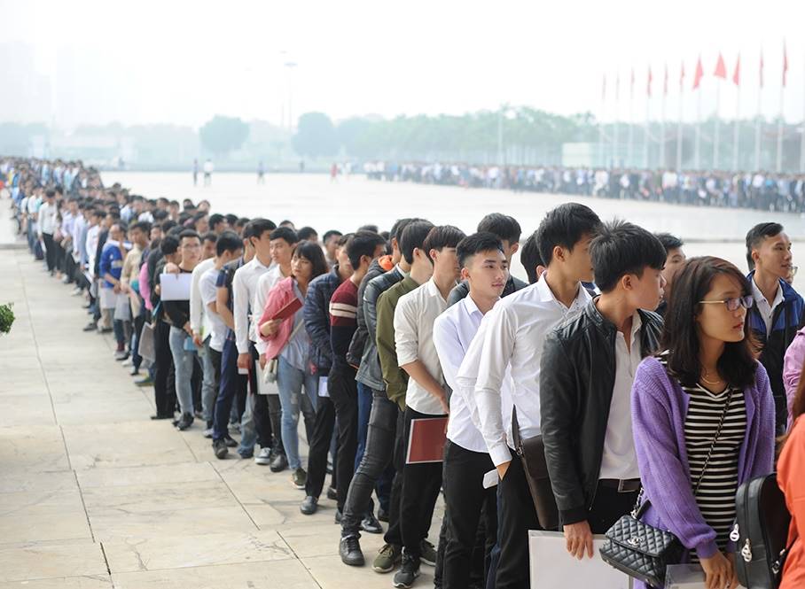 2.200 kỹ sư, cử nhân thi tuyển vào Samsung Việt Nam