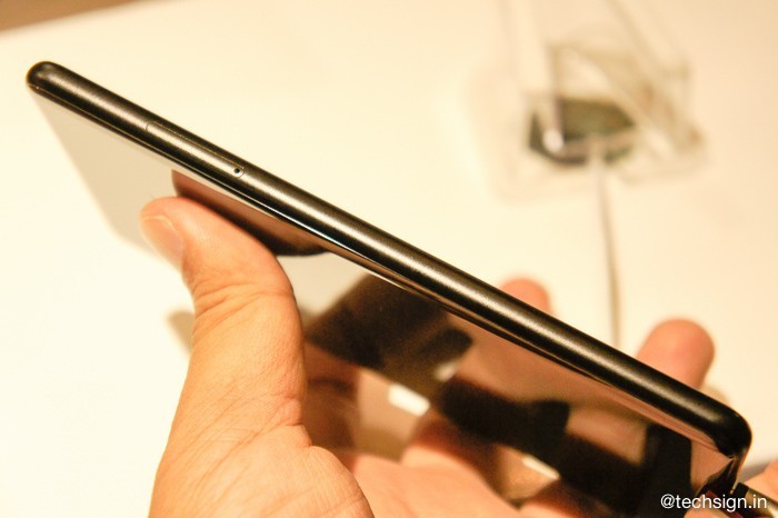 Ảnh thực tế Xiaomi Mi MIX 2