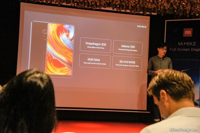 Xiaomi Mi MIX 2 bán tại Việt Nam từ ngày mai, giá 13 triệu đồng