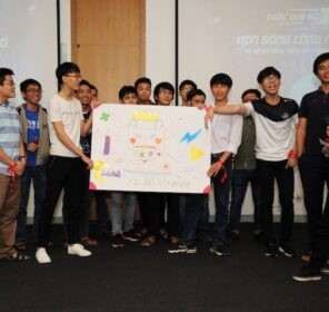 Sinh viên Việt lần đầu được trải nghiệm công nghệ xe tự hành