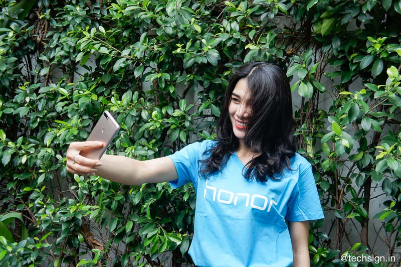 Honor 7C ra mắt: camera kép, 3 màu, giá 4 triệu