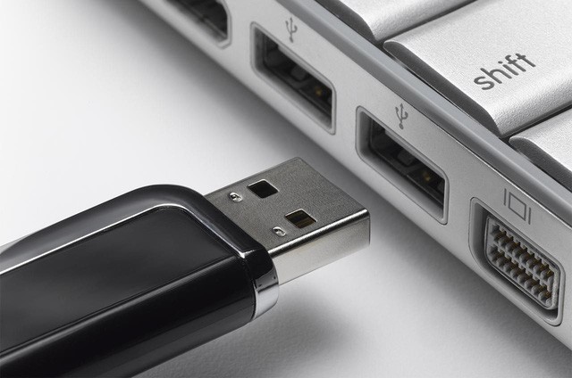 Hơn 1,2 triệu máy tính Việt Nam nhiễn virus 'ăn' dữ liệu USB