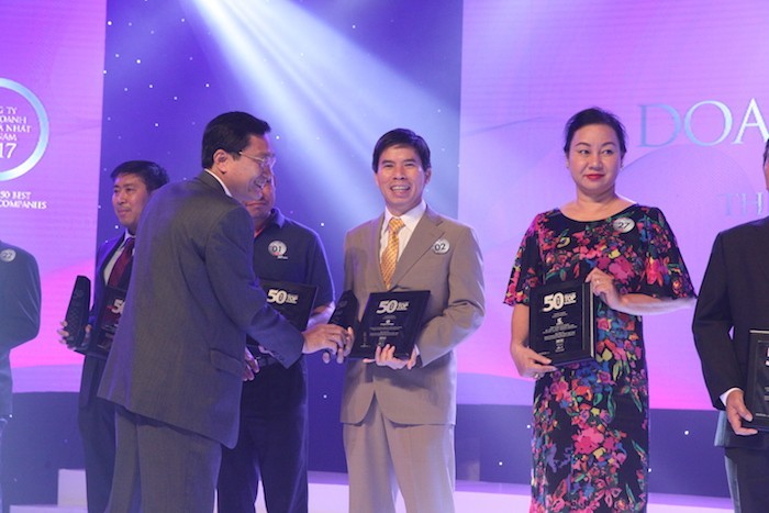 Thế Giới Di Động dẫn đầu Top 50 công ty niêm yết hiệu quả nhất