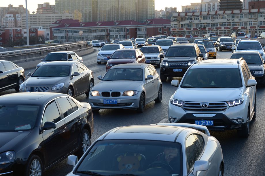 Trung Quốc muốn gắn chip RFID vào xe ô tô của công dân để theo dõi
