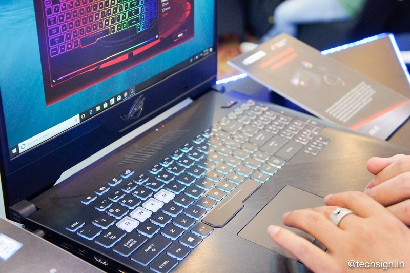 ASUS ROG ra mắt bộ đôi laptop gaming viền mỏng Strix SCAR II và Hero II