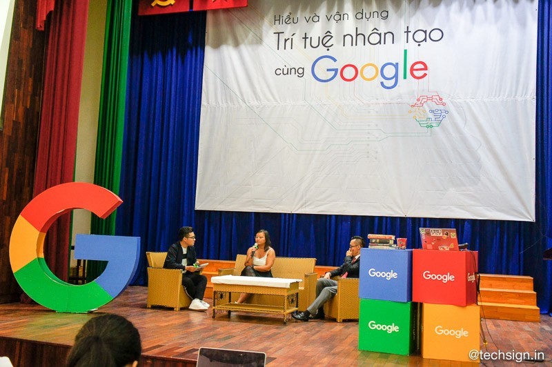 Hàng trăm sinh viên tham dự buổi talkshow về Trí tuệ nhân tạo (AI) cùng Google
