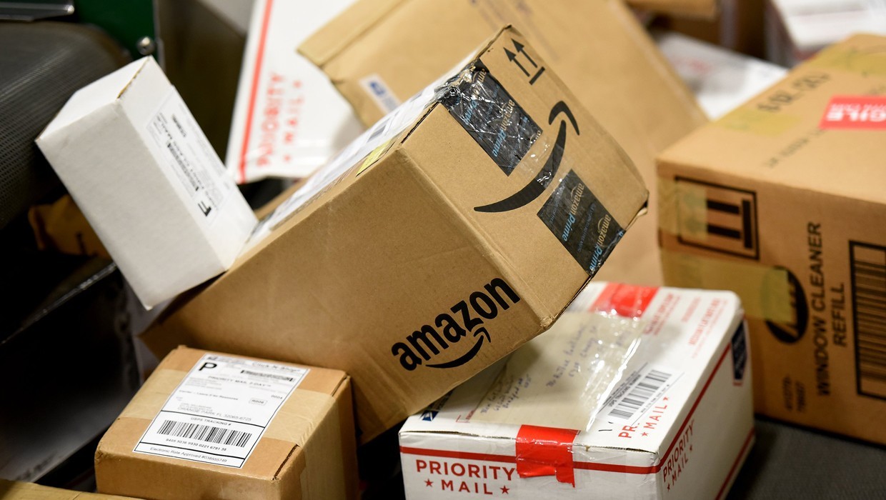 Amazon trở thành công ty nghìn tỷ USD sau Apple