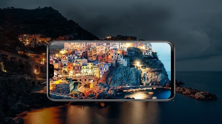 Huawei Y9 2019 ra mắt: màn hình tràn viền, 4 camera, giá 5,5 triệu