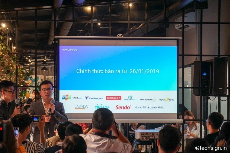 Honor 10 Lite lên kệ từ ngày 26/1, giá 5,3 triệu đồng