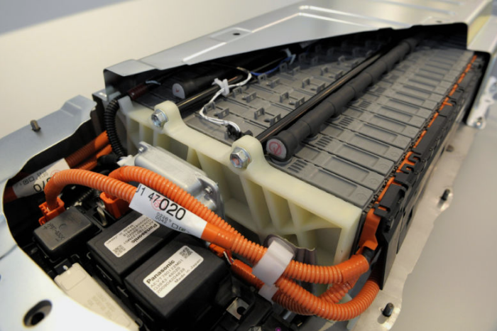 Toyota và Panasonic hợp tác sản xuất pin cho xe hơi