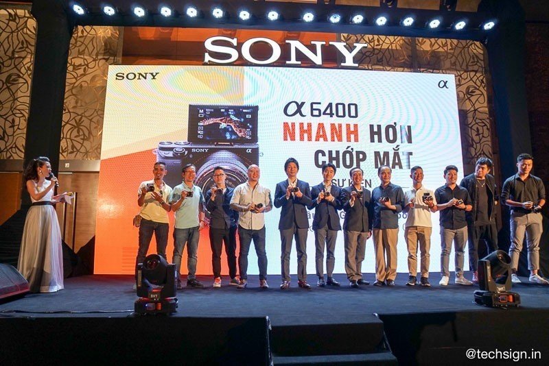 Sony A6400 ra mắt: lấy nét nhanh nhất thế giới, giá từ 23 triệu đồng