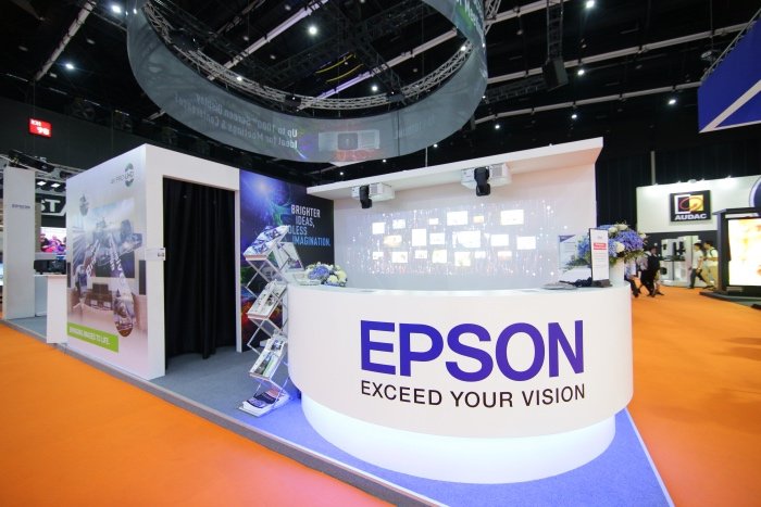 Epson biểu diễn máy chiếu siêu sáng tại Infocomm Đông Nam Á 2019