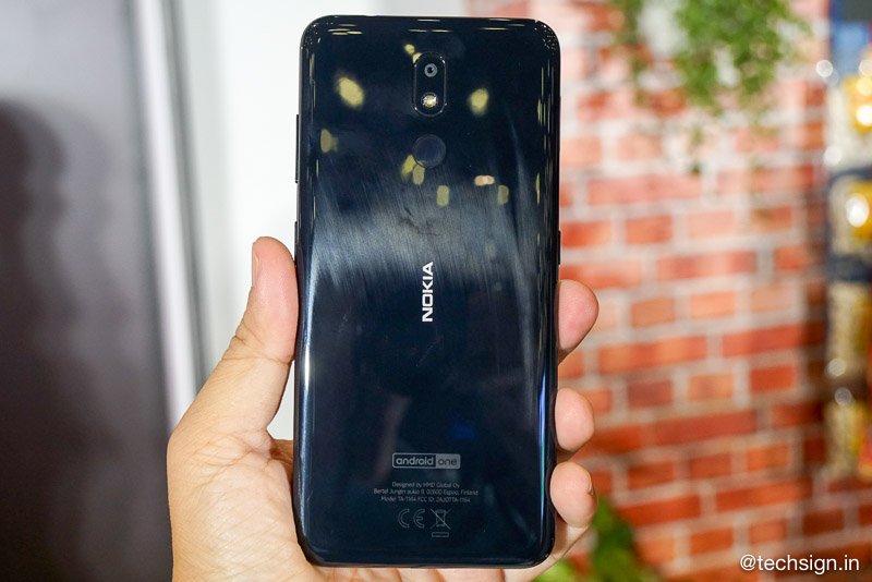 Nokia 3.2 ra mắt, hai bản cấu hình, pin 2 ngày, dùng Android 9 Pie