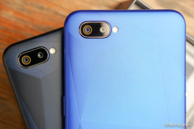 Trên tay Realme C2: vỏ nhựa chống bám vân tay, hai phiên bản cấu hình