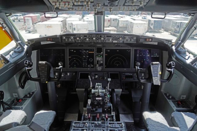 Boeing đổ lỗi thuê lập trình viên giá 9 USD/giờ viết phần mềm 737 Max