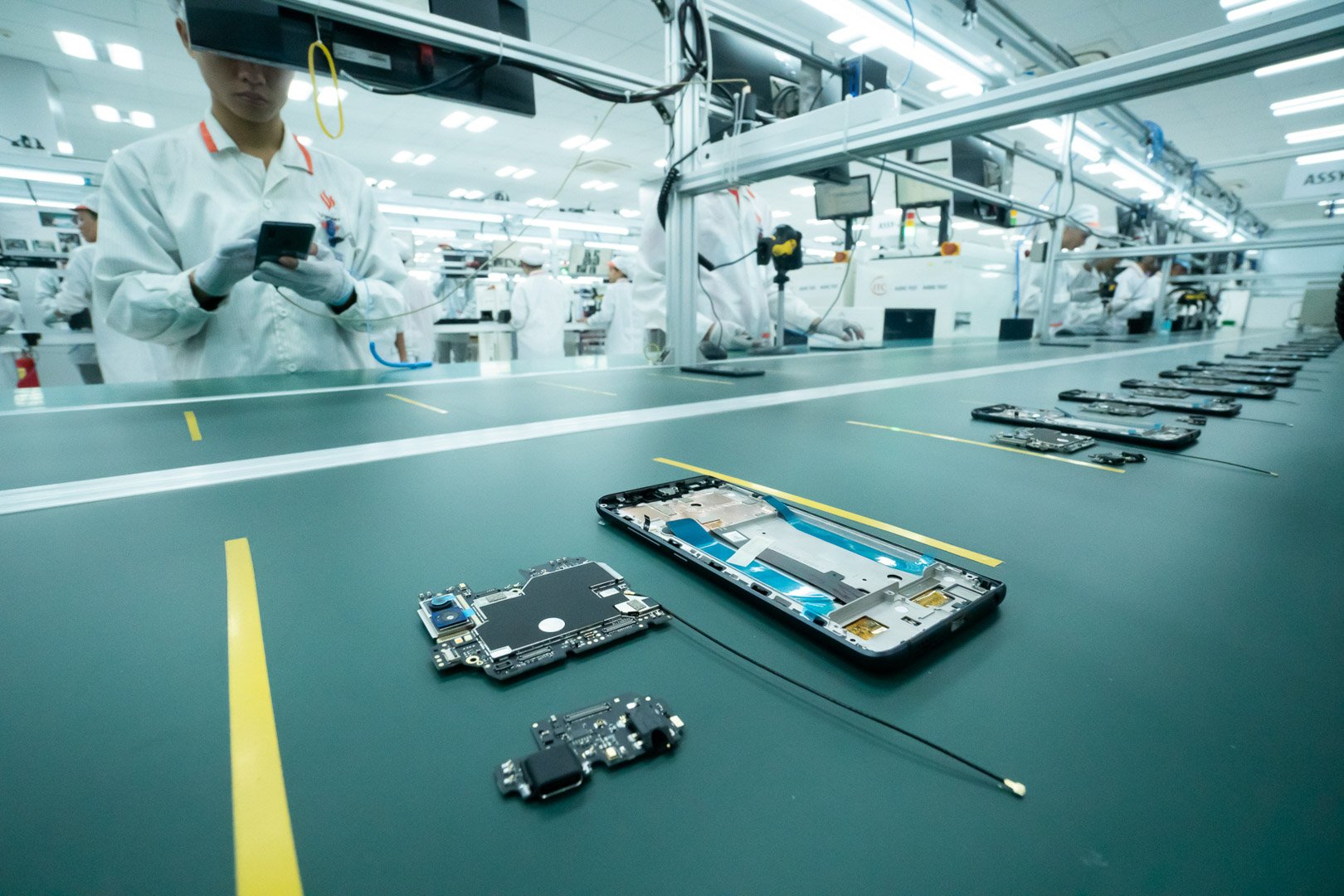 Vingroup khởi công nhà máy sản xuất smartphone tại Hà Nội