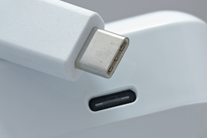 Chuẩn USB4 với tốc độ truyền 40Gbps sẽ ra mắt vào năm sau