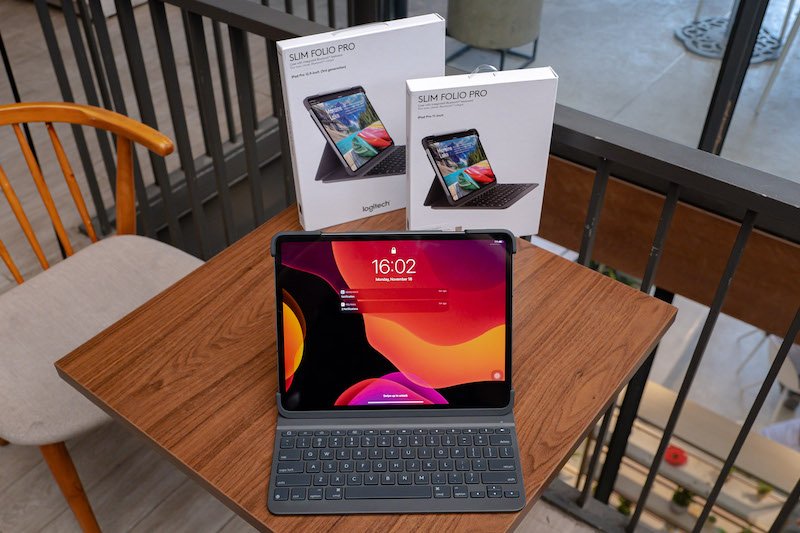 Logitech Slim Folio Pro: Bàn phím không dây cho iPad Pro