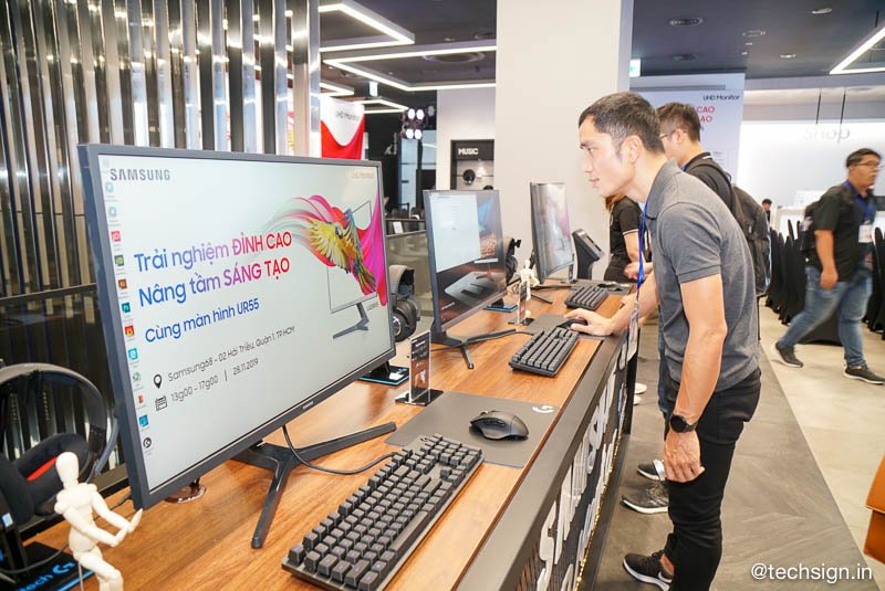 Ra mắt màn hình máy tính Samsung UHD LU28R550