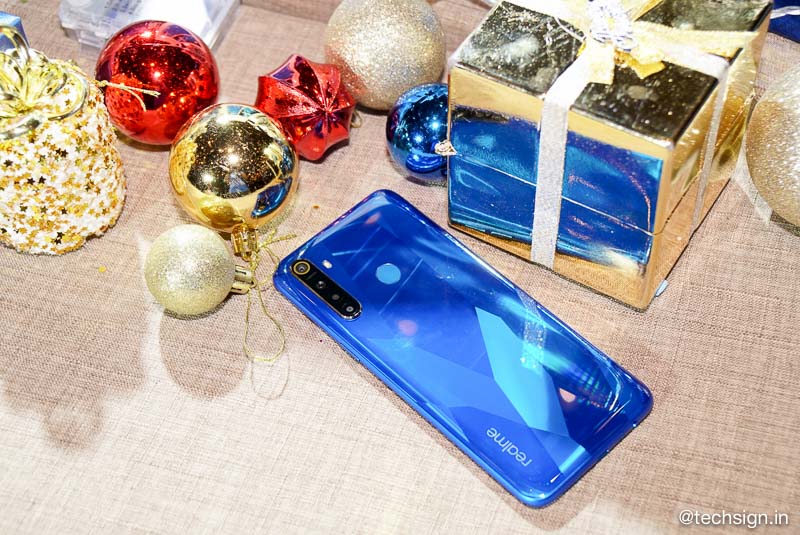 Ra mắt Realme 5s, bán độc quyền tại Thế giới Di động từ 14/12