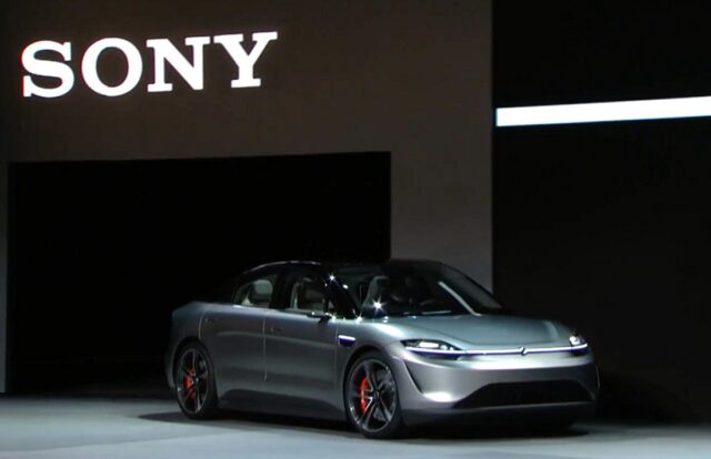 Sony bất ngờ ra mắt xe điện Vision-S tại Triển lãm CES 2020