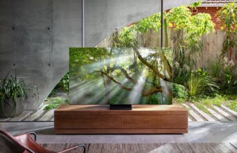 Samsung ra mắt TV 8K tràn viền Q950 mới tại Triển lãm CES 2020