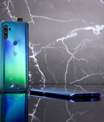 VinSmart chính thức ra mắt Vsmart Active 3 với camera selfie trượt VinSmart chính thức ra mắt Vsmart Active 3 với camera selfie trượt