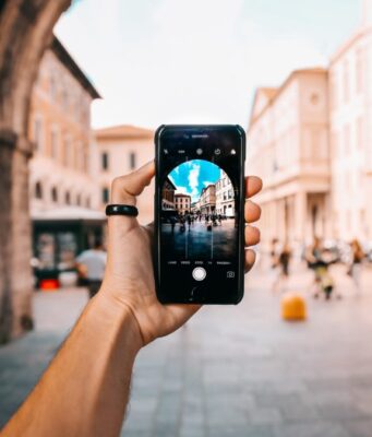 Chỉnh sửa ảnh bị lệch, cong vẹo trên iPhone