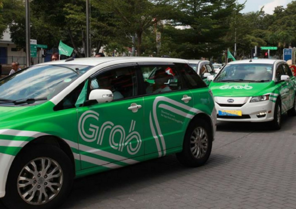 Chính thức dừng thí điểm taxi công nghệ từ 1/4