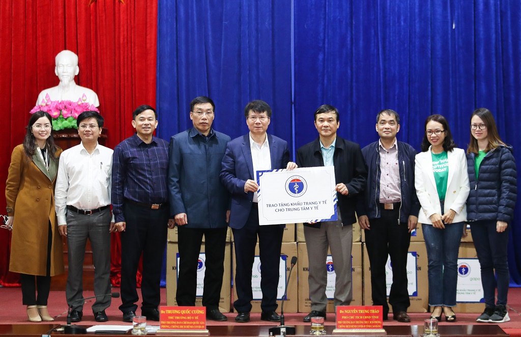 Grab chung tay chống dịch COVID-19, vì mục tiêu "An toàn hơn mỗi ngày"