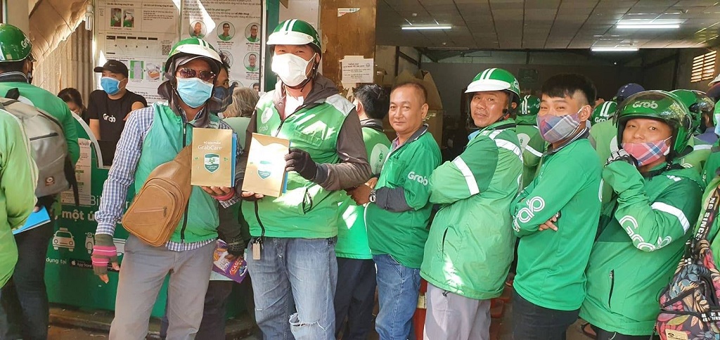 Grab chung tay chống dịch COVID-19, vì mục tiêu "An toàn hơn mỗi ngày"